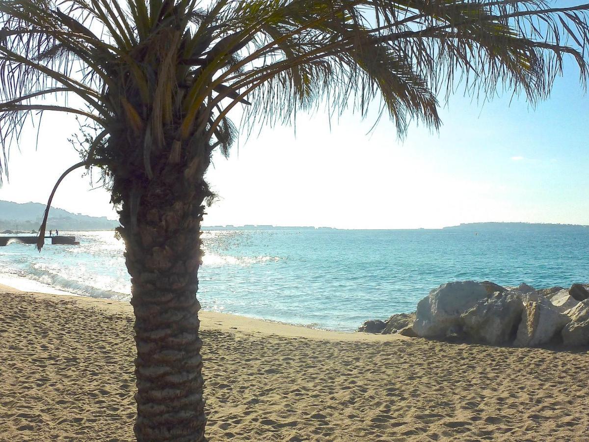 Magnifique "Gite De La Garoupe" Au Cap D'Antibes A 300M Des Plages Bagian luar foto